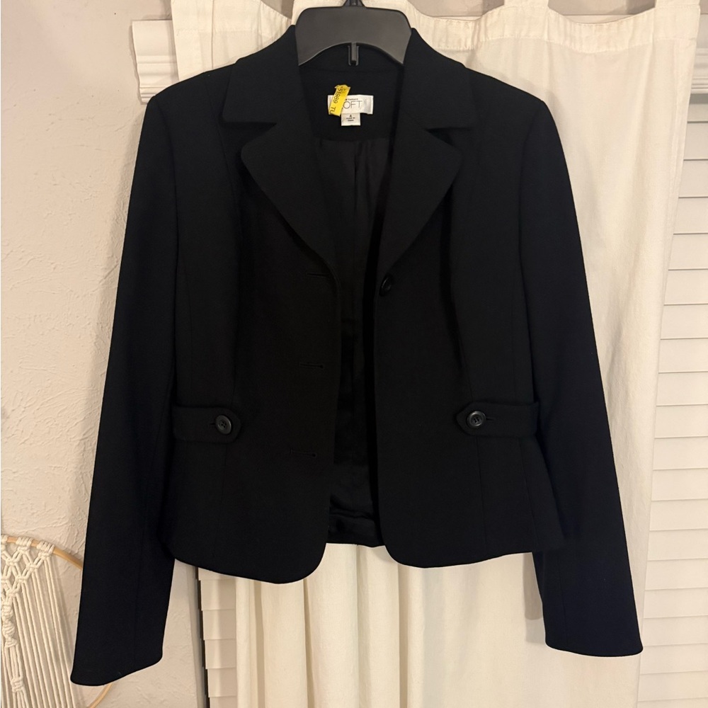 LOFT Elegant Black Blazer